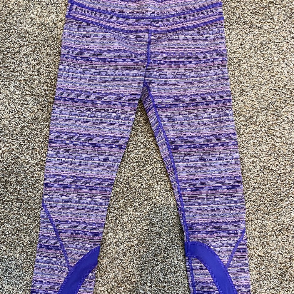 Lulelemon leggings size 4